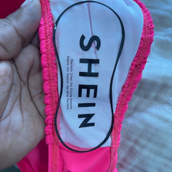Shein Two Piece Swimsuit Set Size Medium Hot Pink and Black Bikini - Picture 7 of 10